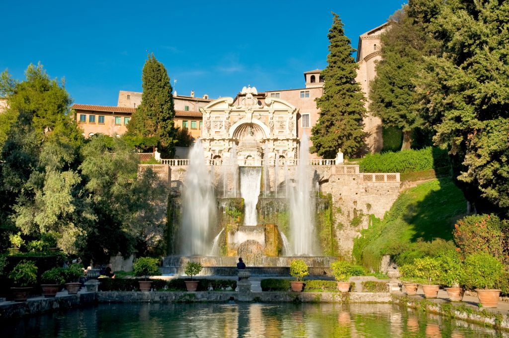 Fountains of Neptune & of the Organ at Villa D'este in Tivoli, Rome