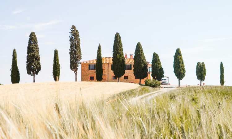 ITALY BEYOND THE LANDMARKS