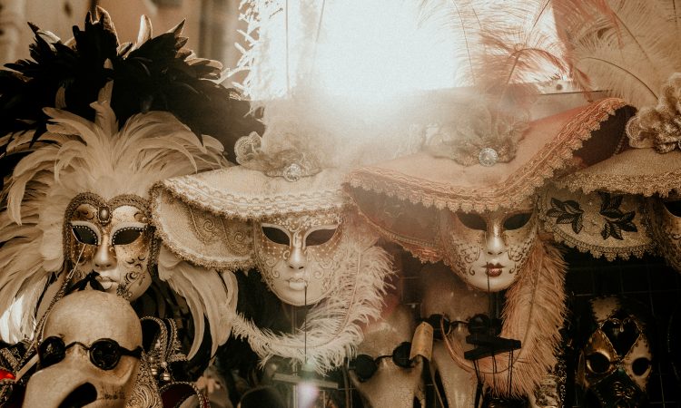 WHERE TO SPEND CARNIVAL IN ITALY