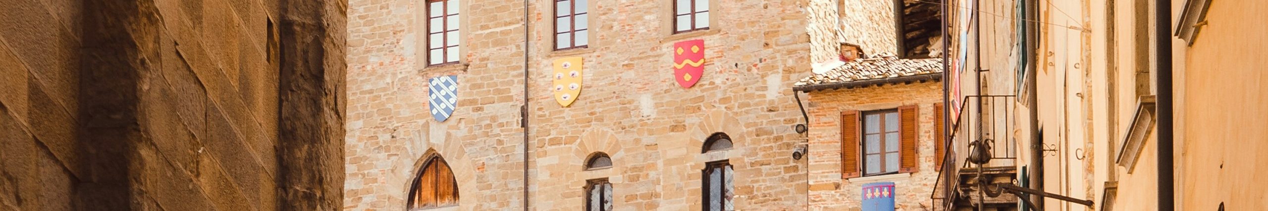 AREZZO_OVERVIEW