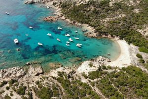 COSTASMERALDA4_GALLERY