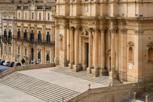 NOTO5_GALLERY