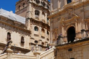 NOTO4_GALLERY