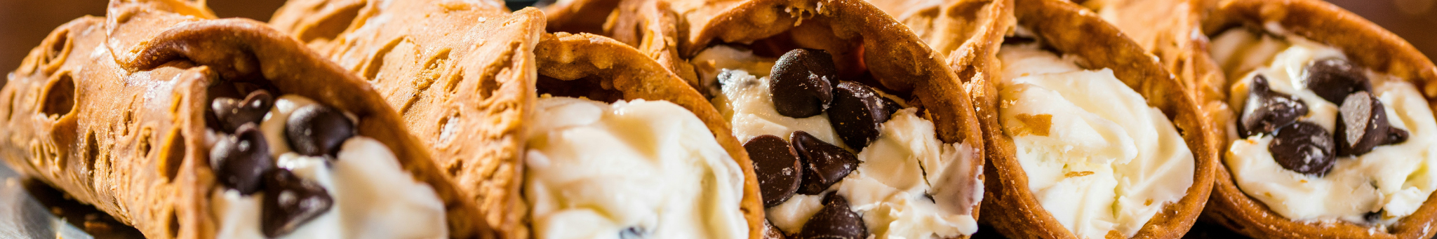 CANNOLI