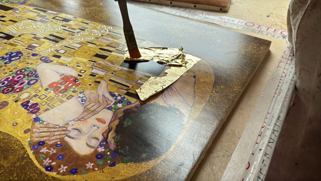 GOLD LEAF RESTORATION