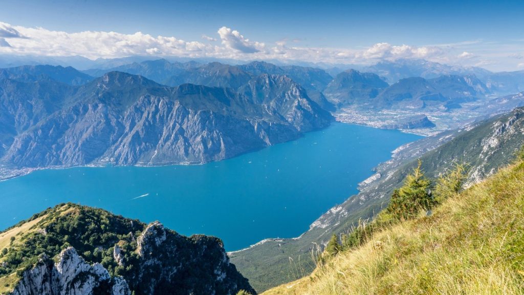 LAKE COMO VIEW